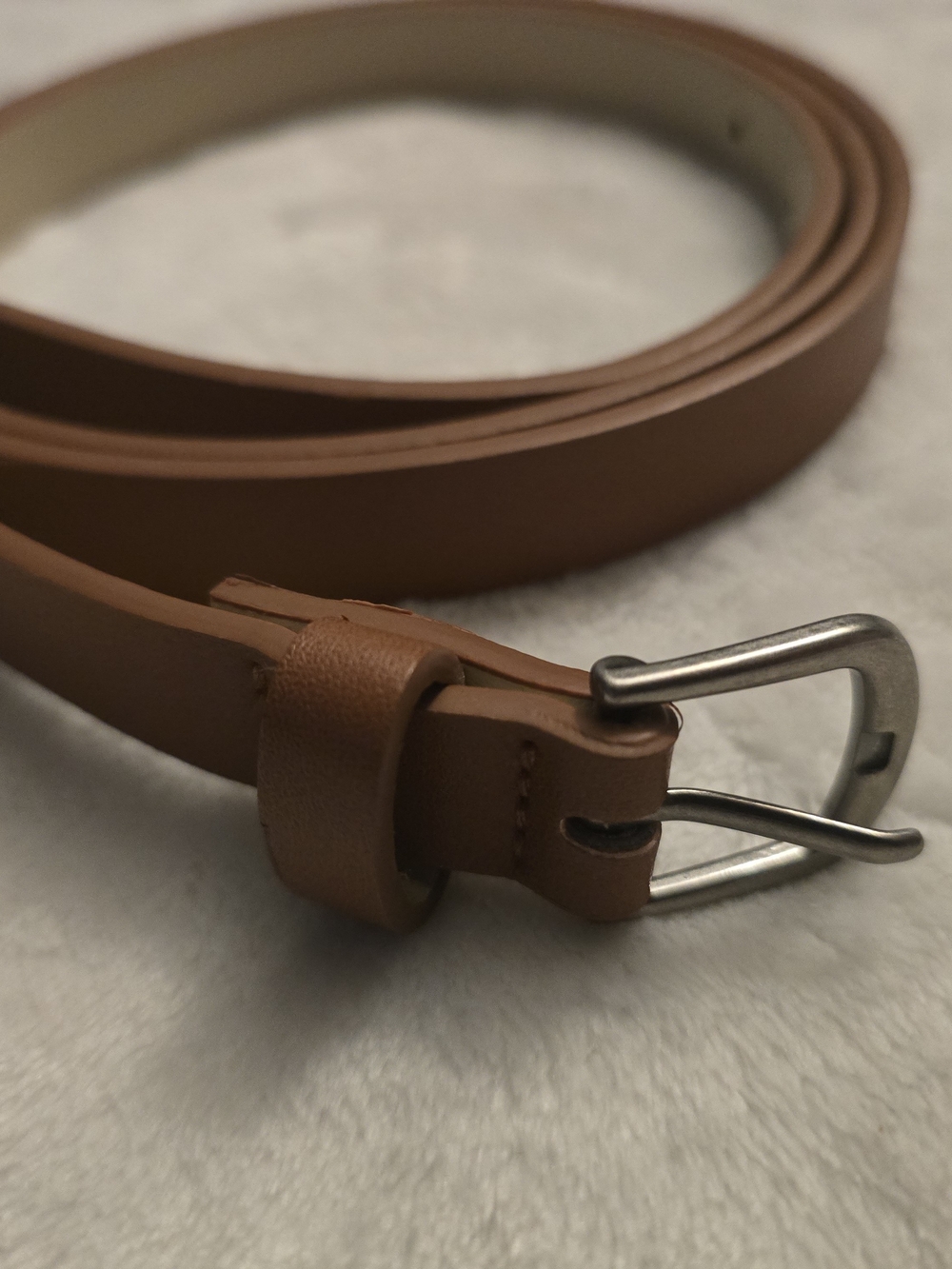 Classic Women’s Slim Brown Leather Belt with Silver Buckle